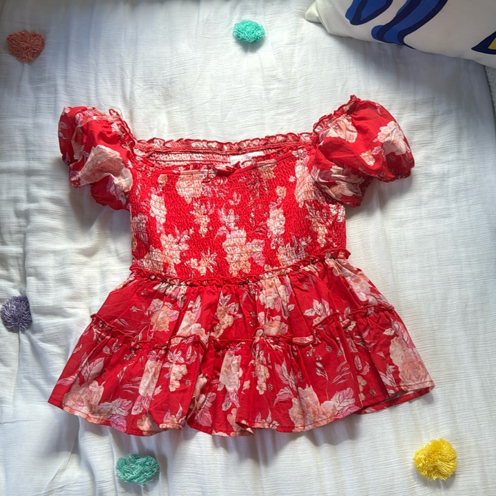 Coco and Jaimeson Top!! Never Been Worn!! Size S!!